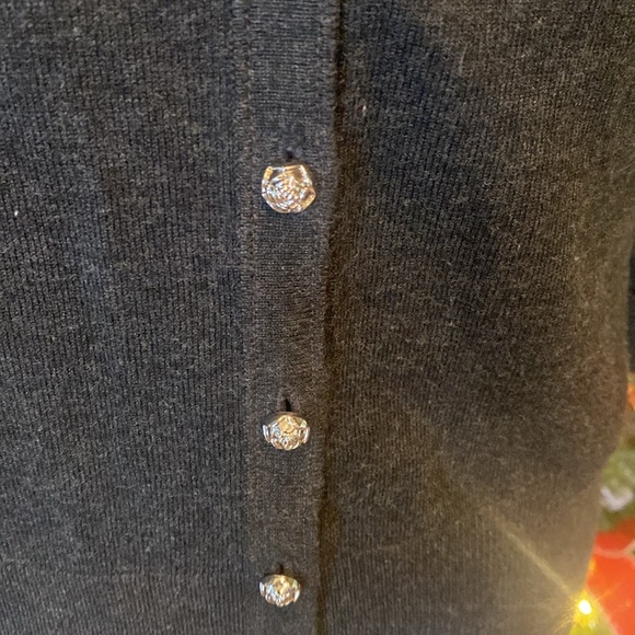 Cardigan - Picture 2 of 5